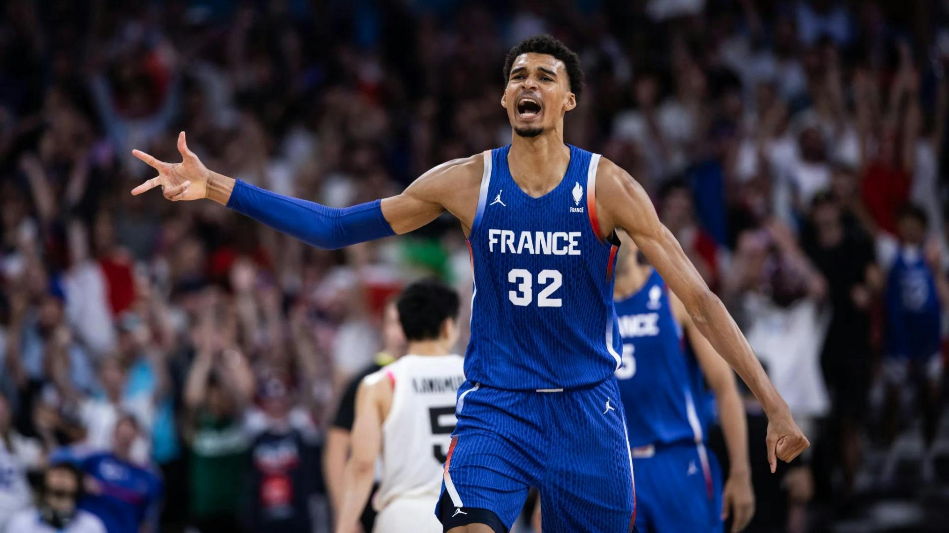 Victor Wembanyama comes alive in OT as France survives scare from Akatsuki Japan in Paris 2024